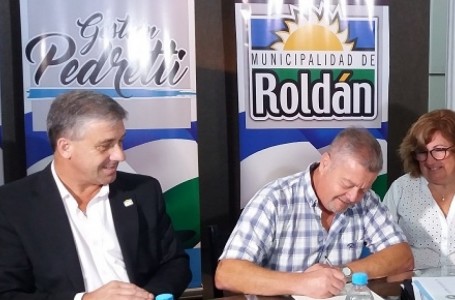 Roldán: Se entregaron Escrituras definitivas del Parque Industrial Jorge Oldani