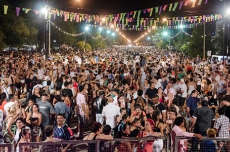 Roldán invita a los Súper Carnavales Tropicales De La Familia 2019