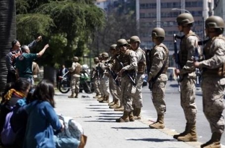 Violencia en Chile: el Ejército renovó el toque de queda en Santiago y Concepción