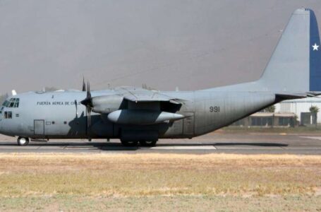 Desapareció un avión militar chileno camino a la Antártida con 38 personas a bordo
