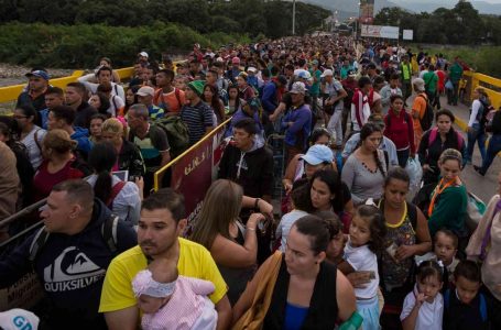 Migrantes venezolanos en Colombia llegarían a dos millones en 2020