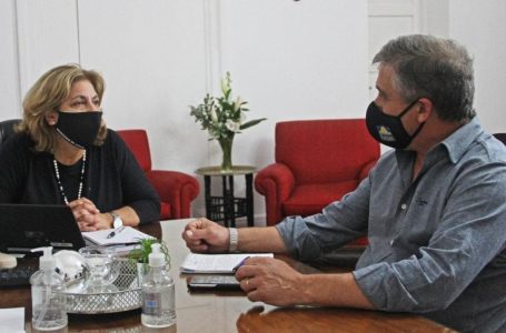Pedretti recibió a la Secretaria de Salud de la Provincia Sonia Martonaro en Roldán