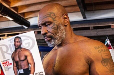 Mike Tyson criticó a Floyd Mayweather por pelear con un rival de mayor peso