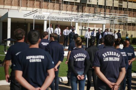 Bomberos Voluntarios de Funes brindaron un curso de Capacitación en Seguridad en las instalaciones del Liceo Aeronáutico Militar (LAM)