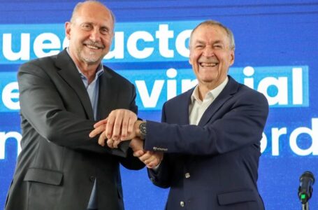 Perotti, y Schiaretti, firmaron llamaron a licitación “Acueducto Interprovincial Santa Fe – Córdoba”