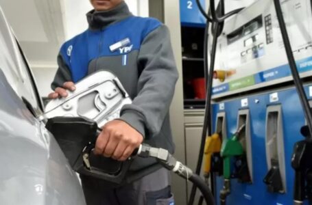 Mañana sábado aumentarán los combustibles por el descongelamiento de impuestos