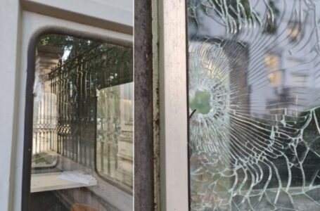 Atentado en Rosario: un sicario baleó a cara descubierta el edificio de Tribunales Federales de calle Oroño