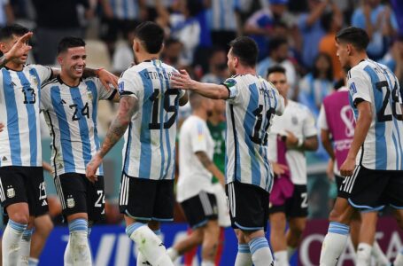 Argentina cierra su grupo ante Polonia en busca de la clasificación. Messi agiganta su leyenda y se convertirá en el argentino con más partidos en Mundiales