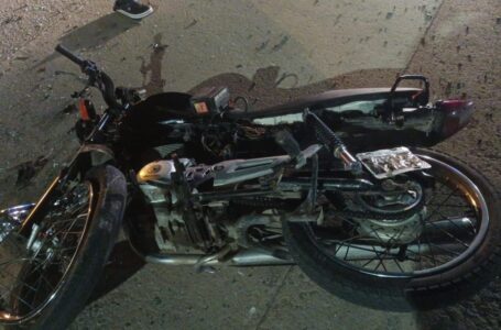 Un motociclista fue trasladado al HECA luego de colisionar en Roldán